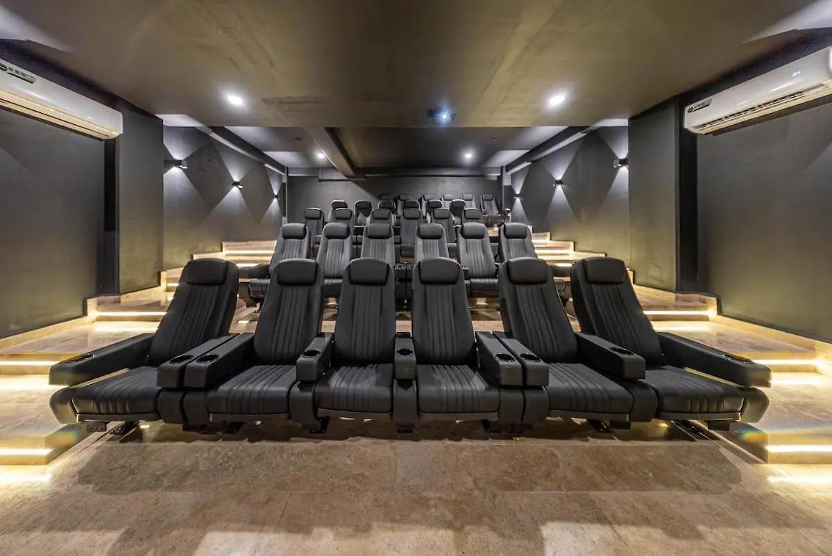 Luxury Stay Private Pool And Movie Theater Retreat Tulum Apartman